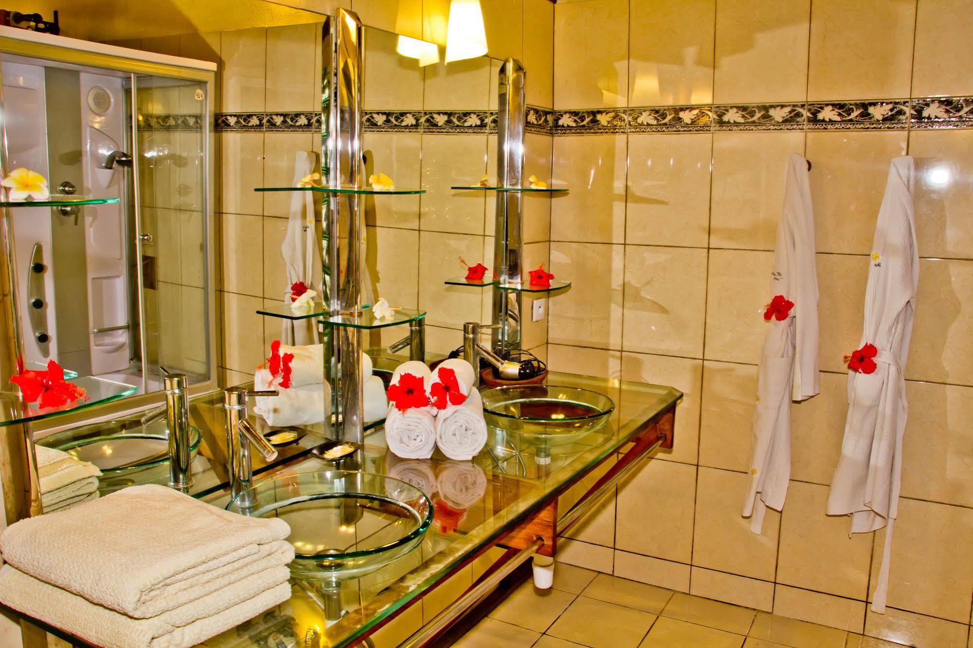 Nosy Be Hotel & Spa Ambaro Exterior foto