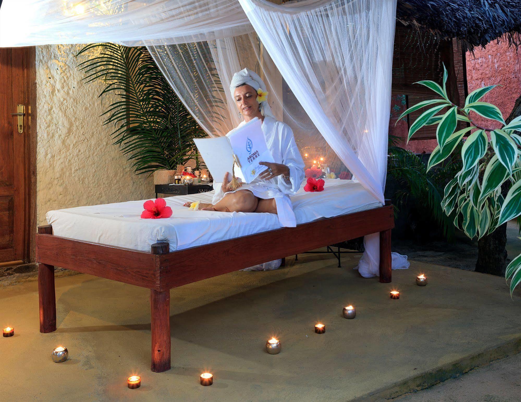 Nosy Be Hotel & Spa Ambaro Exterior foto